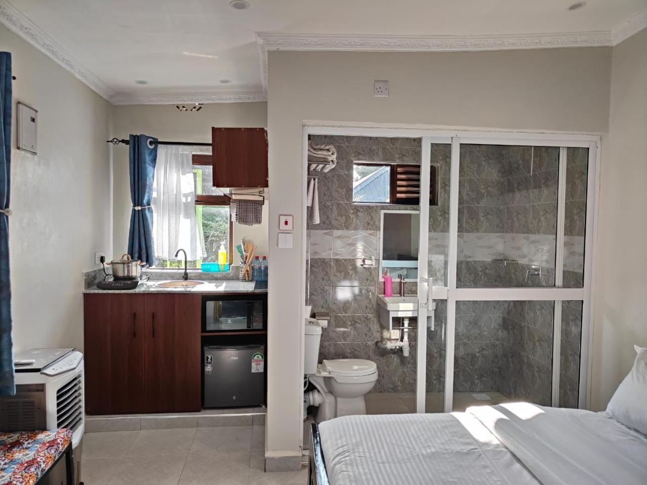 Milimani Drive Livings Apartment Кисуму Екстериор снимка